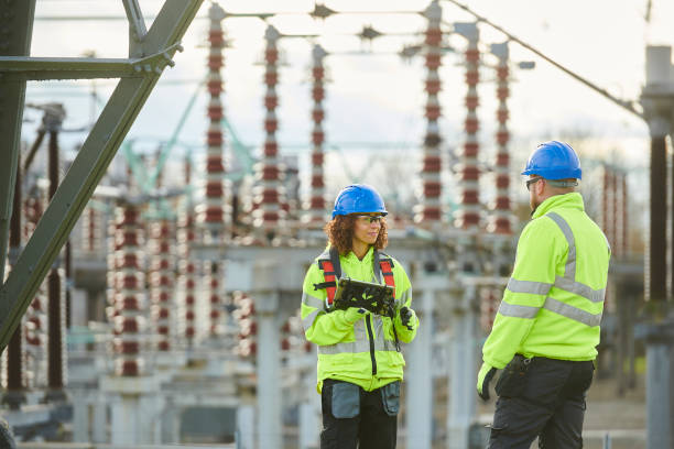 Best Affordable Emergency Electrician  in Velva, ND